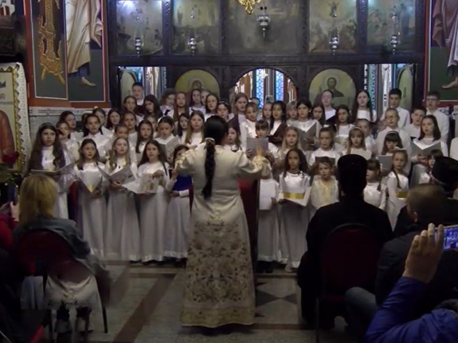 Crkveni hor "Јavor" upriličio tradicionalni Vaskršnji koncert (VIDEO)