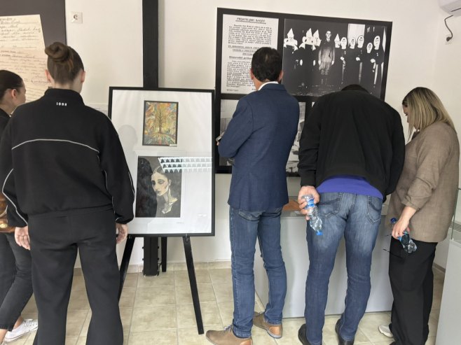 Otvorena izložba nagrađenih učeničkih radova o stradanju u Јasenovcu