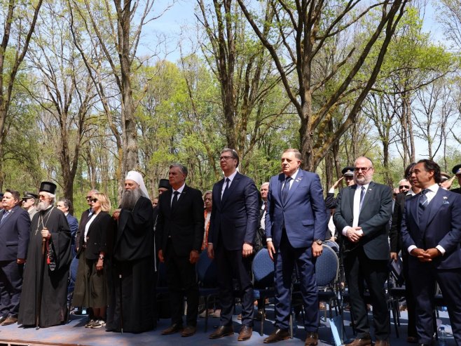 Donja Gradina-Dan sjećanja - Foto: ZIPAPHOTO/Borislav Zdrinja