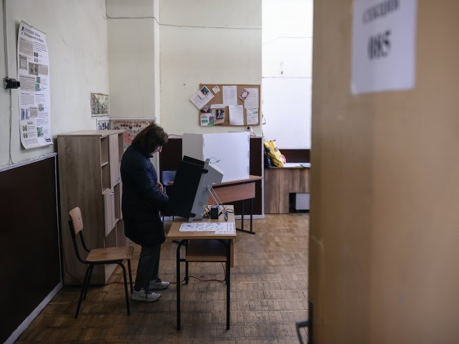 Izbori u Bugarskoj (Foto: EPA/BORISLAV TROSHEV) - 