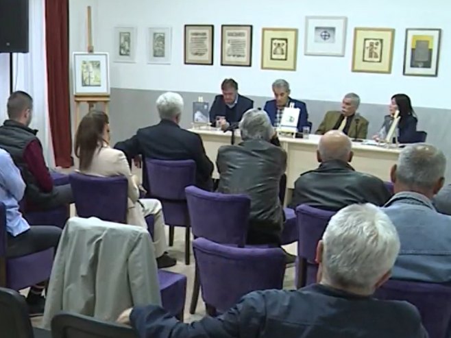 Foča: Promovisan zbornik radova "Lovćenska kapela" (VIDEO)