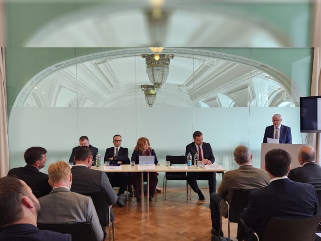 Panel diskusija u Beču: Dugoročna stabilnost BiH zavisi od unutrašnjeg konsenzusa