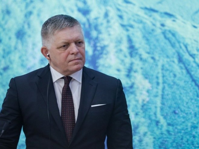 Fico: Slovačka neće odobriti antiruske sankcije dok se zaista ne obnove isporuke nafte preko "Družbe"