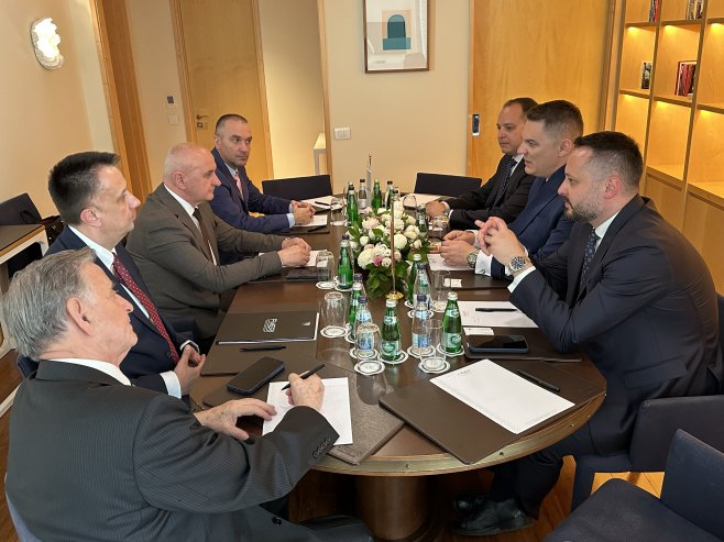 Ministri o mogućnostima povezivanja Srpske, FBiH i Crne Gore u gasnom sistemu