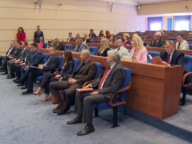 "Djeca i maloljetnici u kaznenom pravu": Pravovremeno rješavati probleme