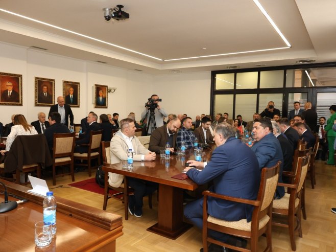 "Srpska postala sagovornik najvećim svjetskim silama" - zaključak naučne rasprave u Banjaluci