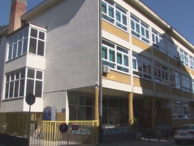 Zvornik: Vlada Srpske ulaže značajna sredstva u veliki investicioni ciklus u oblasti obrazovanja