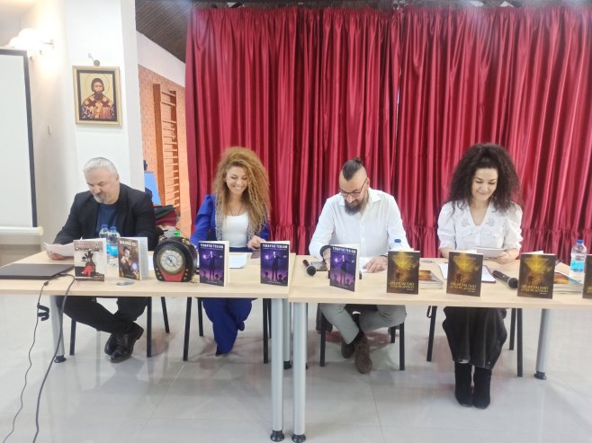 Predstavljene knjige "Terapija Teslom" i "Zver sam bio - jagnje me dotaklo"