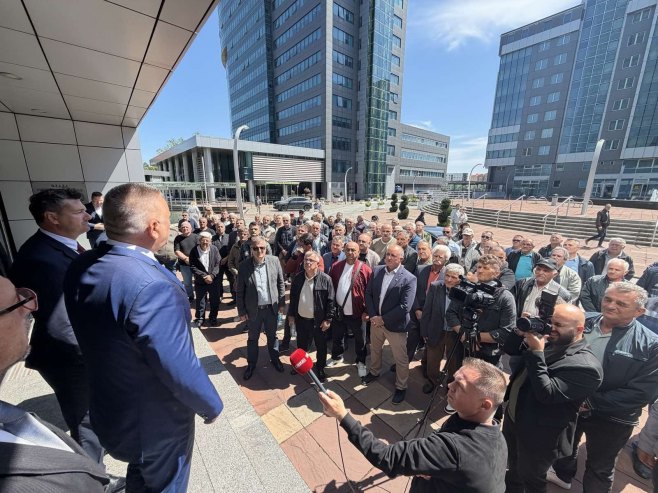 U Banjaluci konferencija o presudama Suda BiH; Veliki broj boraca se pridružio govornicima