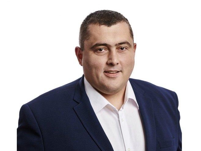 Mišo Kovačević (foto: facebook.com/MisoKovacevicKruna) - 