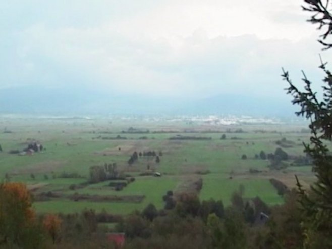 Namjera federalnih vlasti da u selu Smoljana izgradi deponiju i spalionicu uznemirio srpske povratnike u Bosanskom Petrovcu