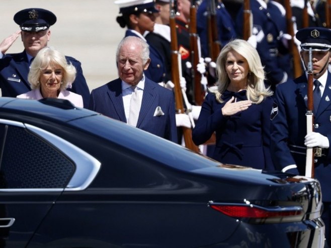 Kralj Čarls III i kraljica Kamila doputovali u SAD, slijedi sastanak sa Trampom