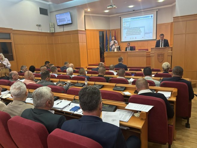 Skupština grada Trebinja: Odbornici o besplatnim placevima za mlade bračne parove