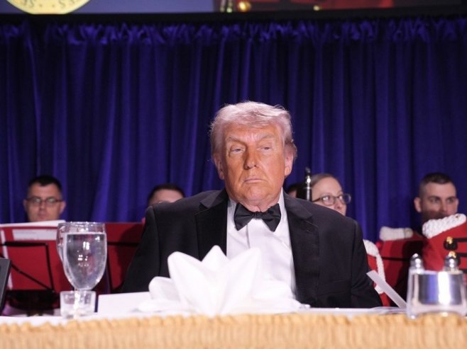 Tramp: Iran nas obavijestio da je u stanju kolapsa