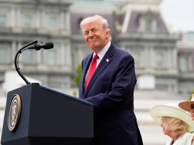 Vol strit žurnal: Tramp naložio dugotrajnu blokadu Irana