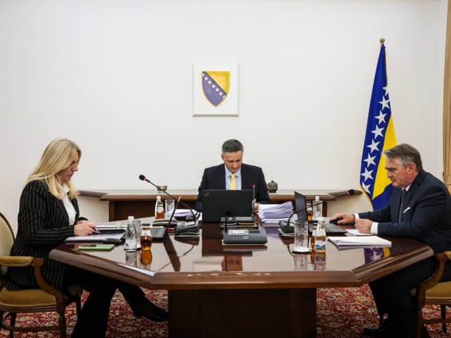 Bećirović i Komšić odbili preporuku Cvijanović o proglašenju "Muslimanskog bratstva" i IRG terorističkim organizacijama