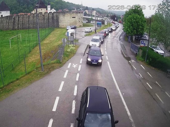 Granični prelaz Kostajnica (Foto: AMS RS) - 