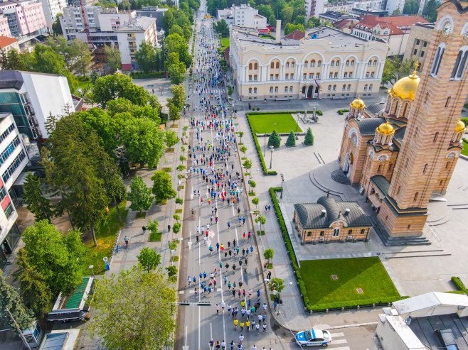Vivia Run More Weekend - Ovo nije obična trka, u Banjaluci pobjeđuje tim, ne pojedinac