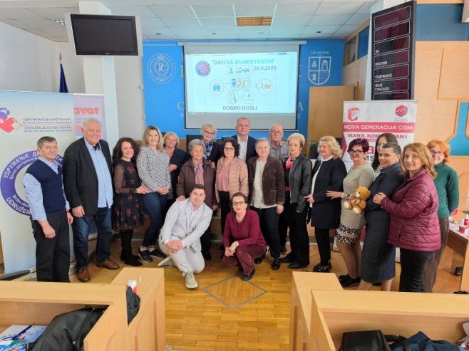 Zvornik: Podijeljeni senzori za mjerenje glukoze (Foto: gradzvornik.org) - 