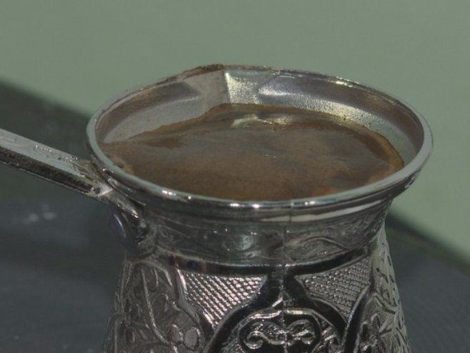 Od autentične tucane kafe do bogate ponude čajeva - priča o tradiciji i novim navikama u Banjaluci (VIDEO)