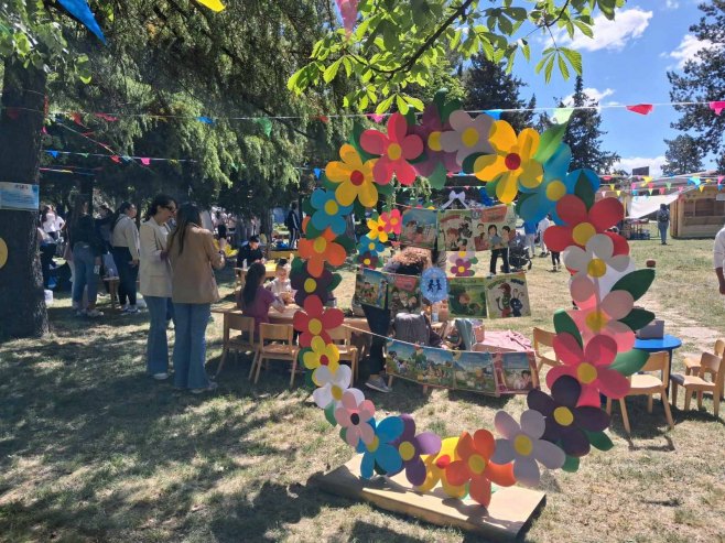 Bileća: Otvoren drugi Dječiji festival (VIDEO)