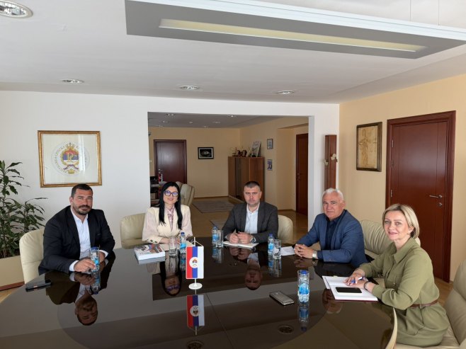 Ministarstvo porodice, omladine i sporta pružilo podršku u realizaciji posjete djece sa KiM Srpskoj