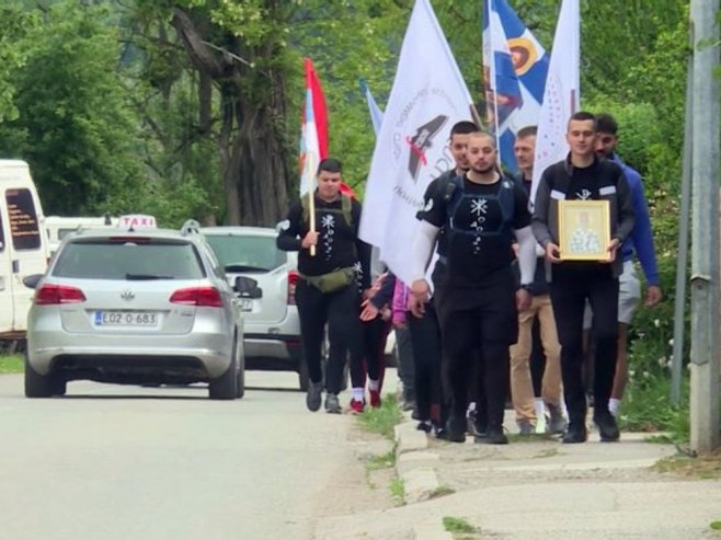 Hodočasnici iz Foče - Foto: RTRS