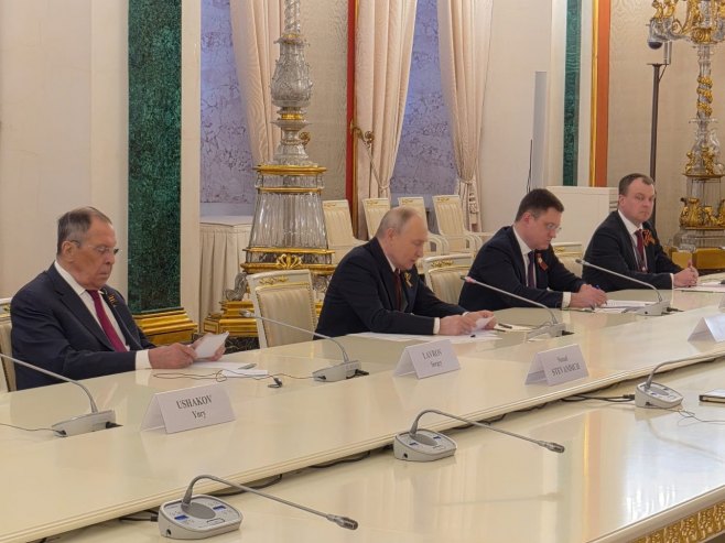 Putin: Nastavljamo razvijati partnerstvo sa Srpskom