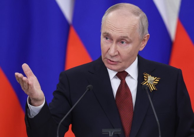 Vladimir Putin (Foto: EPA/MAXIM SHIPENKOV / POOL) - 