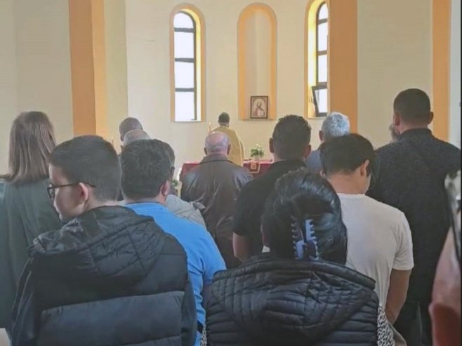 U Spomen-hramu kod Novog Grada služena prva liturgija