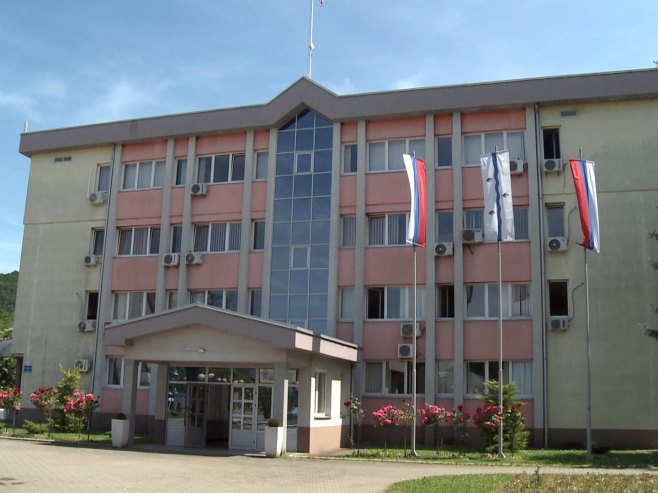 Ugljevik nastavlja sa ulaganjima u mlade i porodicu
