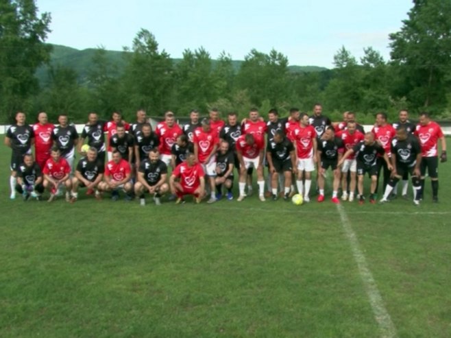 Navijači Zvezde i Partizana igrali za pomoć porodici dječaka Bogdana Mišića (VIDEO)