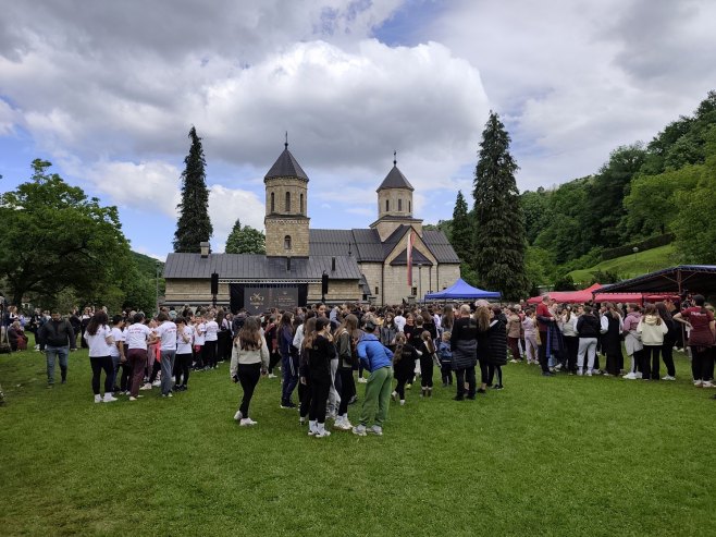 Festival porodice u manastiru Moštanica (VIDEO)