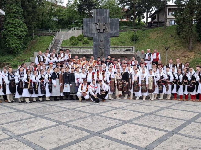 U Mrkonjić Gradu održan Sabor krajiške pjesme "Odjek kroz Krajinu"