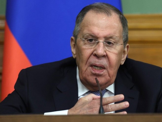 Lavrov: Brisel ne dozvoljava rješavanje ukrajinskog sukoba