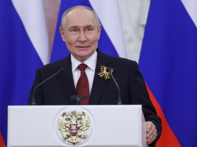 Vladimir Putin (Foto: EPA/MAXIM SHIPENKOV / POOL) - 