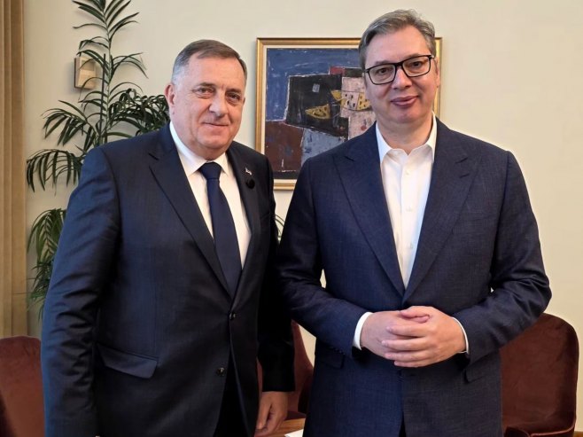 Vučić i Dodik o izgradnji memorijalnog centra u Donjoj Gradini