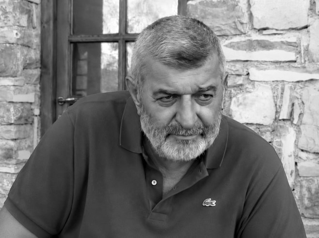 Preminuo akademski slikar Mladen Karan