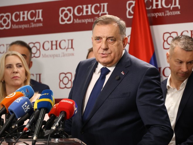 Milorad Dodik - Foto: ZIPAPHOTO/Borislav Zdrinja