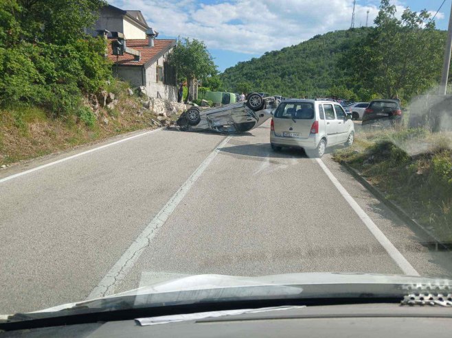 Saobraćajna nezgoda Saobraćajna nezgoda - Foto: RTRS