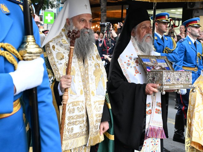 Spasovdanska litija ulicama Beograda, na čelu patrijarh i Pojas Presvete Bogorodice (FOTO)