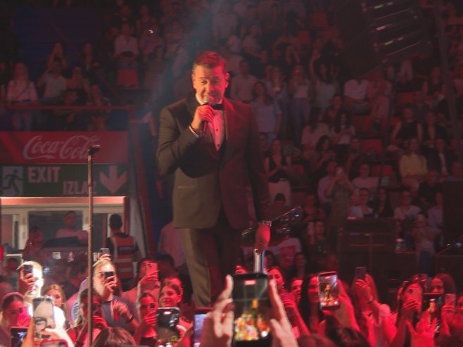 Vlado Georgijev održao koncert u Banjaluci (VIDEO)