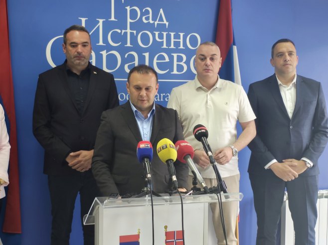 Istočno Sarajevo: Potpisan Memorandum o dokumentovanju stradanja Srba (VIDEO)