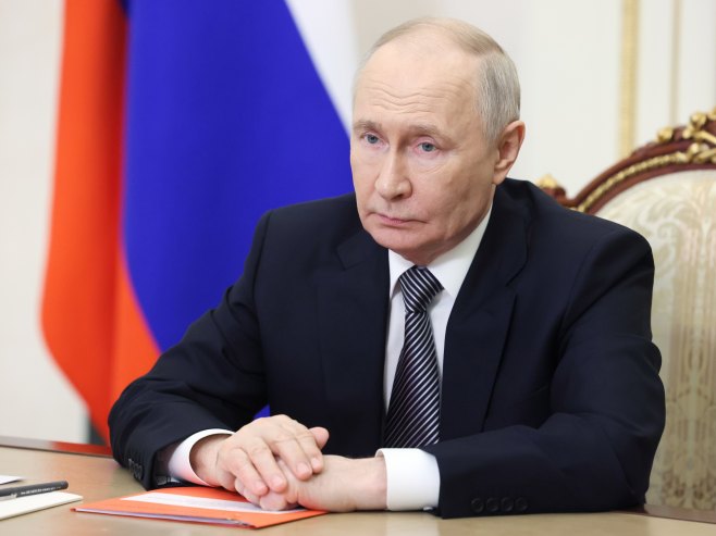 Putin ovlastio vojsku da štiti Ruse u inostranstvu