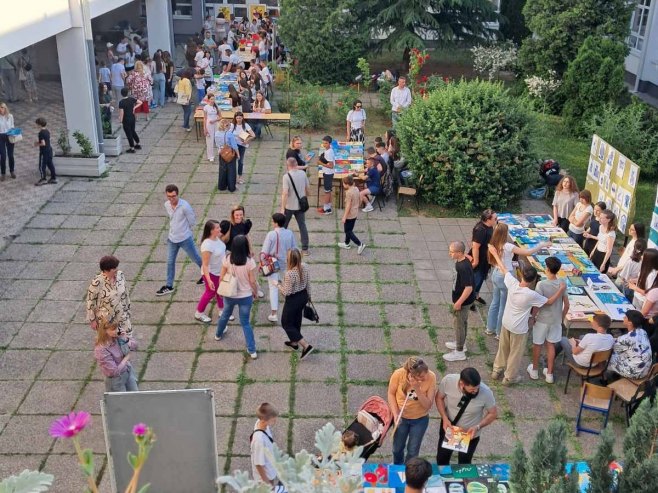 "Naša škola, naš drugi dom" - sajam kreativnosti, truda i zajedništva - Foto: Ustupljena fotografija