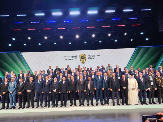 Milorad Dodik na forumu u Moskvi Milorad Dodik na forumu u Moskvi - Foto: RTRS