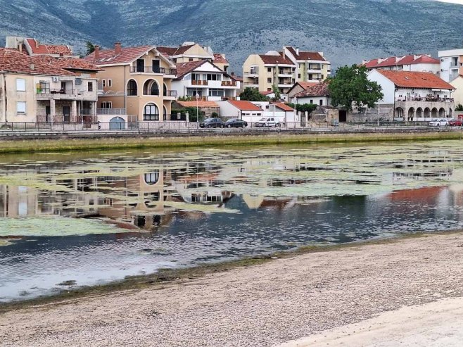 U Trebinju u toku uređenje kupališta za predstojeću ljetnu sezonu
