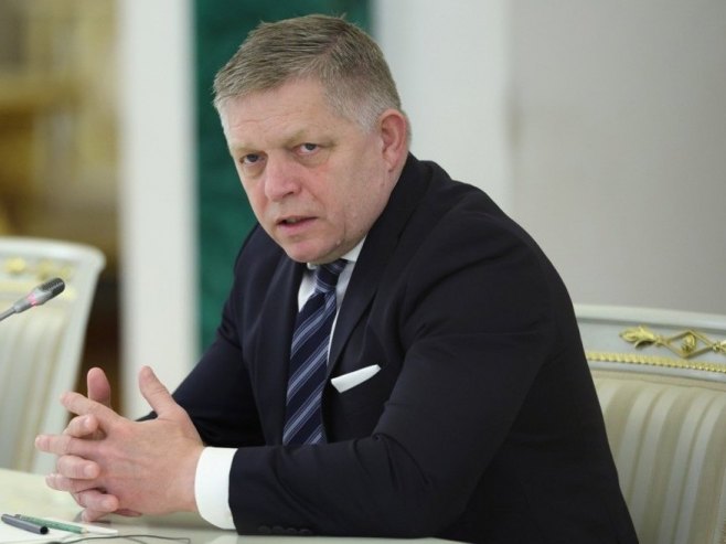 Robert Fico (Foto: EPA/RAMIL SITDIKOV, ilustracija) - 