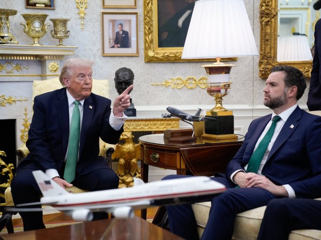 Tramp nije siguran da je Vens pravi kandidat za nasljednika