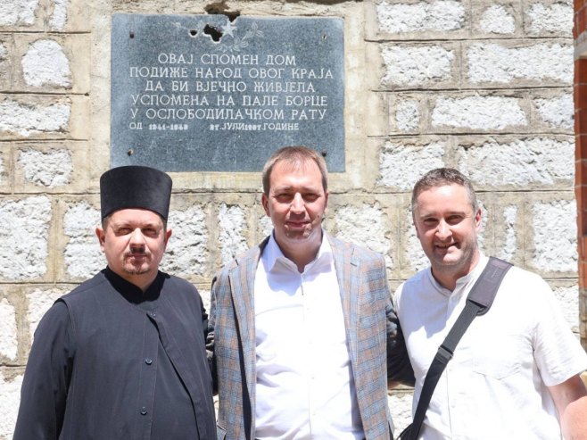Selak prvi zvaničnik Srpske u posjeti Bojištu: Ne zaboravljamo svoj narod u FBiH